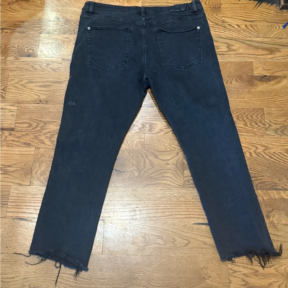 Ksubi. Chitch Dusk Black Raw Hem CroppedJeans. Size 36. 26 inseam.
